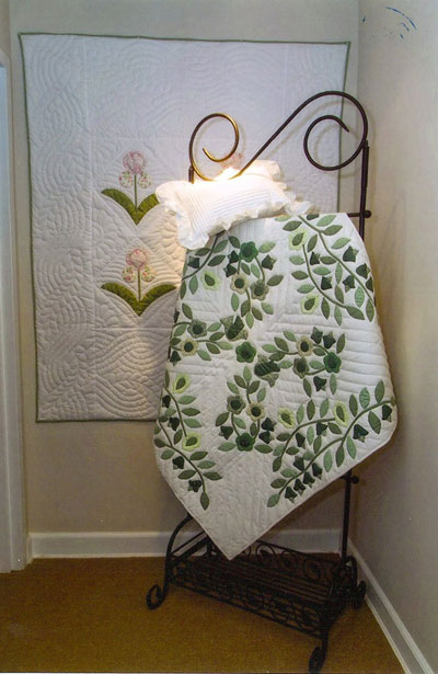 Rose of Sharon Pattern Quilt